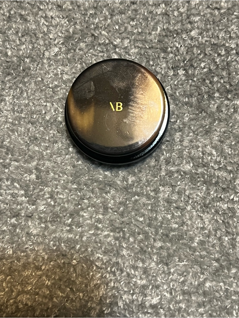 Victoria Beckham Beauty Lid Lustre Mirror